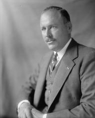 Robert L. Bacon